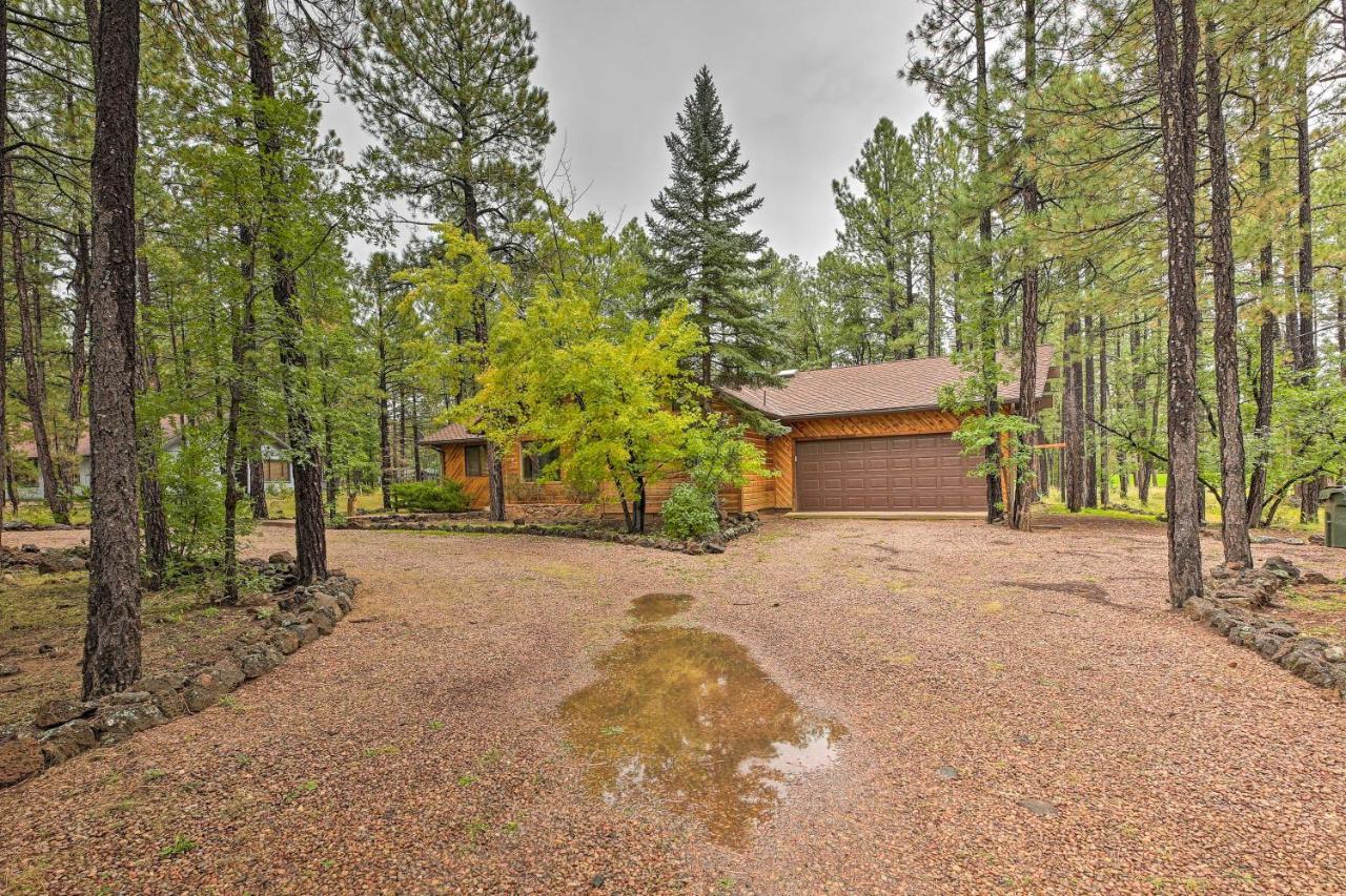 Lush Pinetop Retreat With Large Deck And Wooded Yard! Ngoại thất bức ảnh
