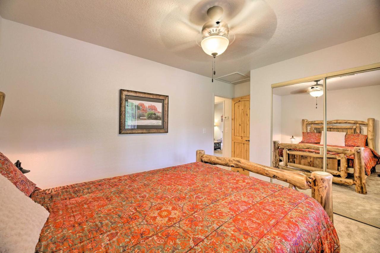 Lush Pinetop Retreat With Large Deck And Wooded Yard! Ngoại thất bức ảnh